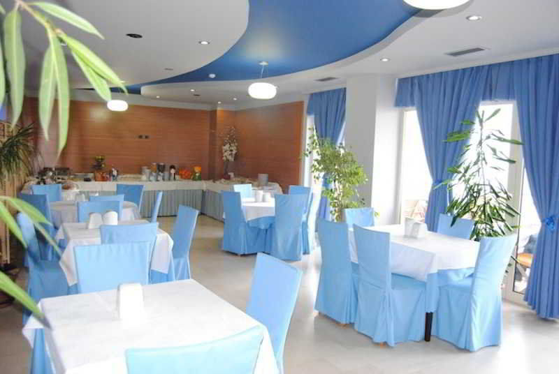 Aragosta Hotel & Restaurant Durrës Restaurant photo